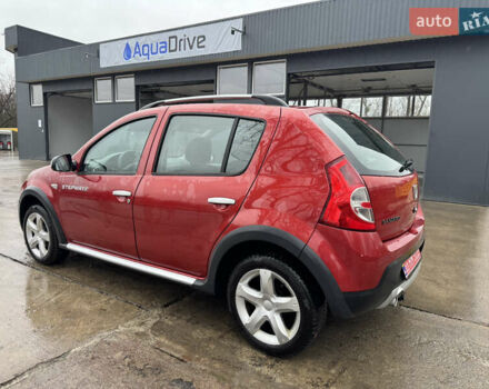 Красный Дачия Sandero StepWay, объемом двигателя 1.6 л и пробегом 185 тыс. км за 7350 $, фото 8 на Automoto.ua