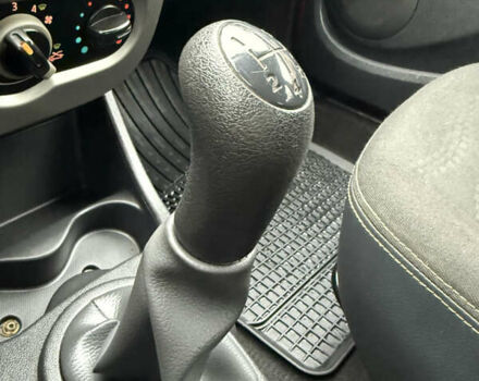 Красный Дачия Sandero StepWay, объемом двигателя 1.6 л и пробегом 163 тыс. км за 6950 $, фото 41 на Automoto.ua