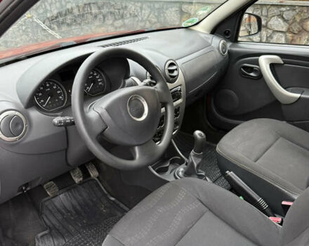 Красный Дачия Sandero StepWay, объемом двигателя 1.6 л и пробегом 163 тыс. км за 6950 $, фото 29 на Automoto.ua
