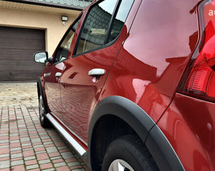 Красный Дачия Sandero StepWay, объемом двигателя 1.6 л и пробегом 115 тыс. км за 7599 $, фото 4 на Automoto.ua