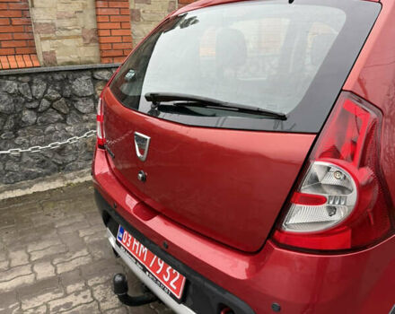 Красный Дачия Sandero StepWay, объемом двигателя 1.6 л и пробегом 163 тыс. км за 6950 $, фото 67 на Automoto.ua