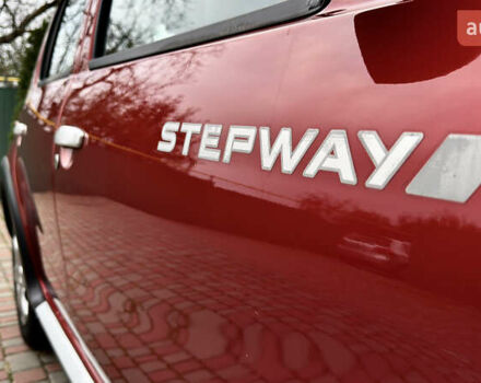 Красный Дачия Sandero StepWay, объемом двигателя 1.6 л и пробегом 115 тыс. км за 7599 $, фото 13 на Automoto.ua