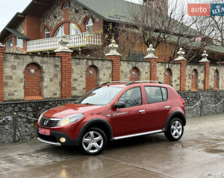 Красный Дачия Sandero StepWay, объемом двигателя 1.6 л и пробегом 163 тыс. км за 6950 $, фото 7 на Automoto.ua