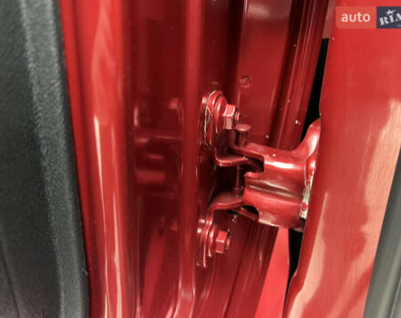 Красный Дачия Sandero StepWay, объемом двигателя 1.6 л и пробегом 139 тыс. км за 7350 $, фото 131 на Automoto.ua