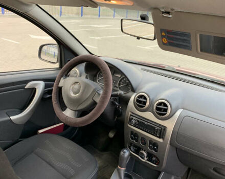 Красный Дачия Sandero StepWay, объемом двигателя 1.6 л и пробегом 137 тыс. км за 6899 $, фото 13 на Automoto.ua