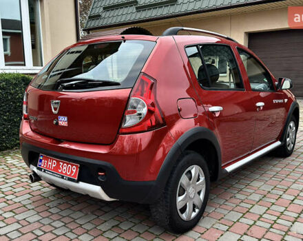 Красный Дачия Sandero StepWay, объемом двигателя 1.6 л и пробегом 115 тыс. км за 7599 $, фото 9 на Automoto.ua