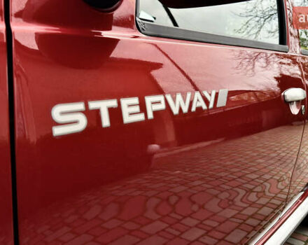 Красный Дачия Sandero StepWay, объемом двигателя 1.6 л и пробегом 115 тыс. км за 7599 $, фото 6 на Automoto.ua