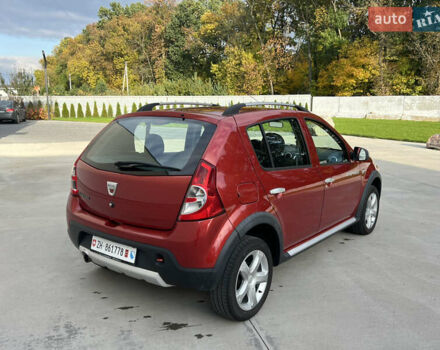 Красный Дачия Sandero StepWay, объемом двигателя 1.6 л и пробегом 139 тыс. км за 7350 $, фото 5 на Automoto.ua