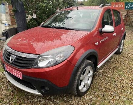 Красный Дачия Sandero StepWay, объемом двигателя 1.6 л и пробегом 170 тыс. км за 6190 $, фото 11 на Automoto.ua
