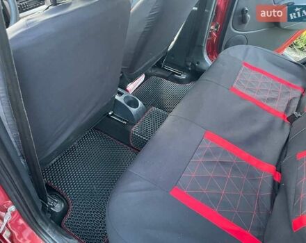 Красный Дачия Sandero StepWay, объемом двигателя 1.6 л и пробегом 135 тыс. км за 7200 $, фото 12 на Automoto.ua