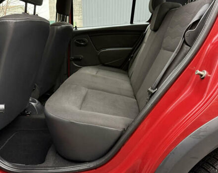 Красный Дачия Sandero StepWay, объемом двигателя 1.6 л и пробегом 163 тыс. км за 6950 $, фото 49 на Automoto.ua