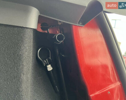 Красный Дачия Sandero StepWay, объемом двигателя 1.6 л и пробегом 139 тыс. км за 7350 $, фото 100 на Automoto.ua