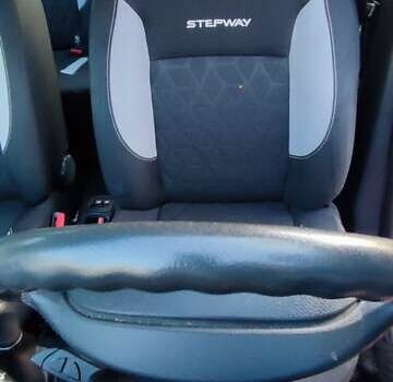 Красный Дачия Sandero StepWay, объемом двигателя 1.5 л и пробегом 216 тыс. км за 7350 $, фото 29 на Automoto.ua