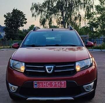 Красный Дачия Sandero StepWay, объемом двигателя 1.5 л и пробегом 216 тыс. км за 7350 $, фото 4 на Automoto.ua