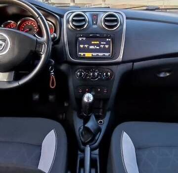 Красный Дачия Sandero StepWay, объемом двигателя 1.5 л и пробегом 216 тыс. км за 7350 $, фото 24 на Automoto.ua