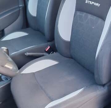 Красный Дачия Sandero StepWay, объемом двигателя 1.5 л и пробегом 216 тыс. км за 7350 $, фото 37 на Automoto.ua