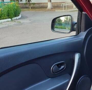 Красный Дачия Sandero StepWay, объемом двигателя 1.5 л и пробегом 216 тыс. км за 7350 $, фото 17 на Automoto.ua