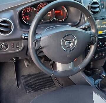 Красный Дачия Sandero StepWay, объемом двигателя 1.5 л и пробегом 216 тыс. км за 7350 $, фото 21 на Automoto.ua