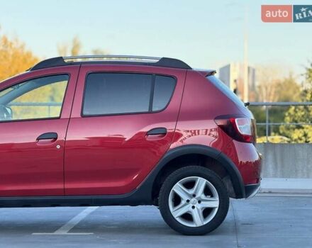 Дачия Sandero StepWay 2014 в Киеве на Automoto.ua Красный Дачия Sandero StepWay, объемом двигателя 1.46 л и пробегом 90 тыс. км за 8850 $, фото 14 на Automoto.ua