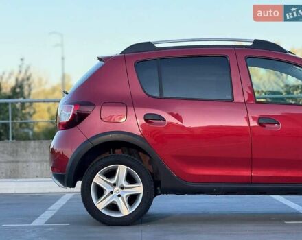 Дачия Sandero StepWay 2014 в Киеве на Automoto.ua Красный Дачия Sandero StepWay, объемом двигателя 1.46 л и пробегом 90 тыс. км за 8850 $, фото 5 на Automoto.ua