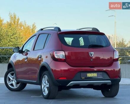 Дачия Sandero StepWay 2014 в Киеве на Automoto.ua Красный Дачия Sandero StepWay, объемом двигателя 1.46 л и пробегом 90 тыс. км за 8850 $, фото 15 на Automoto.ua