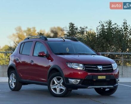 Дачия Sandero StepWay 2014 в Киеве на Automoto.ua Красный Дачия Sandero StepWay, объемом двигателя 1.46 л и пробегом 90 тыс. км за 8850 $, фото 7 на Automoto.ua