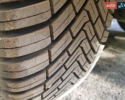 Красный Дачия Sandero StepWay, объемом двигателя 0 л и пробегом 174 тыс. км за 7555 $, фото 16 на Automoto.ua