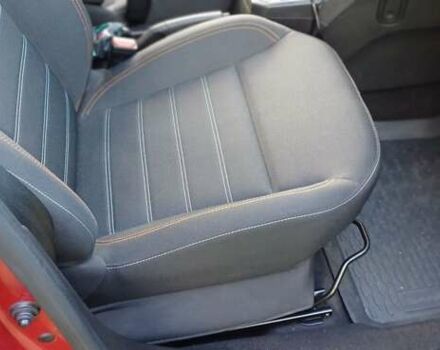 Красный Дачия Sandero StepWay, объемом двигателя 1 л и пробегом 26 тыс. км за 13150 $, фото 37 на Automoto.ua