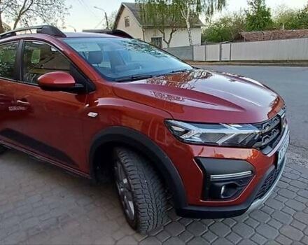 Красный Дачия Sandero StepWay, объемом двигателя 1 л и пробегом 26 тыс. км за 13150 $, фото 3 на Automoto.ua