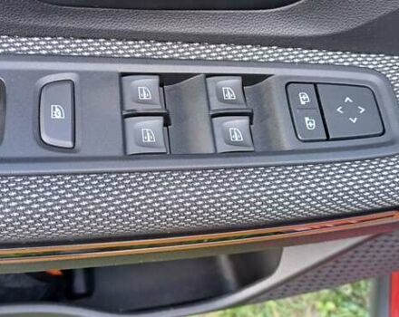 Червоний Дачія Sandero StepWay, об'ємом двигуна 1 л та пробігом 28 тис. км за 12200 $, фото 29 на Automoto.ua