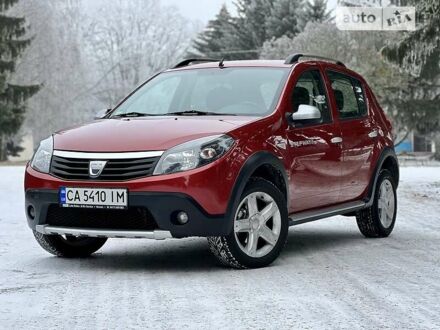 Дачия Sandero StepWay 2010 в Умани на Automoto.ua Красный Дачия Sandero StepWay, объемом двигателя 1.6 л и пробегом 123 тыс. км за 6499 $, фото 1 на Automoto.ua