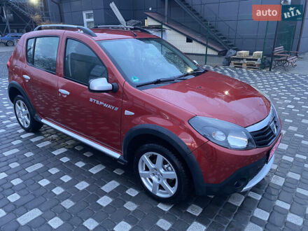 Красный Дачия Sandero StepWay, объемом двигателя 1.6 л и пробегом 217 тыс. км за 6400 $, фото 1 на Automoto.ua