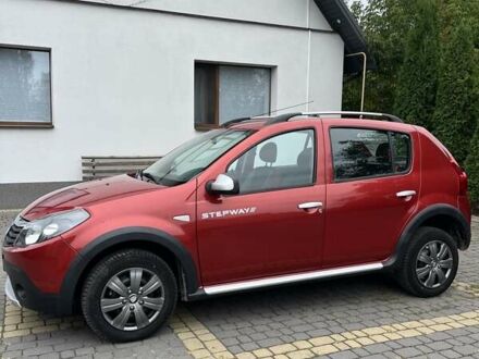 Дачия Sandero StepWay 2012 в Виннице на Automoto.ua Красный Дачия Sandero StepWay, объемом двигателя 1.6 л и пробегом 117 тыс. км за 6700 $, фото 1 на Automoto.ua