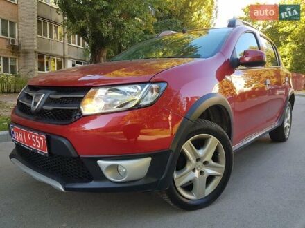 Красный Дачия Sandero StepWay, объемом двигателя 0 л и пробегом 174 тыс. км за 7555 $, фото 1 на Automoto.ua