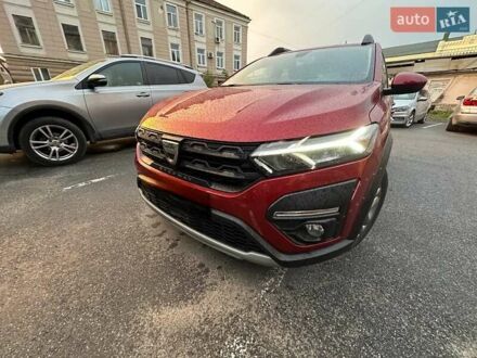 Красный Дачия Sandero StepWay, объемом двигателя 1 л и пробегом 28 тыс. км за 12200 $, фото 1 на Automoto.ua