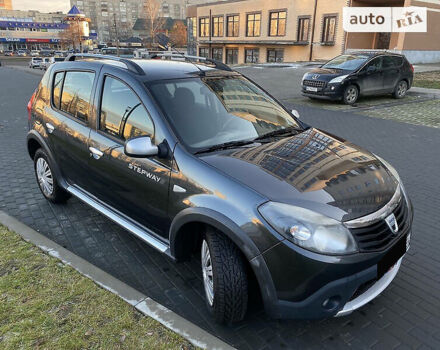 Дачія Sandero StepWay, об'ємом двигуна 1.5 л та пробігом 193 тис. км за 5999 $, фото 1 на Automoto.ua