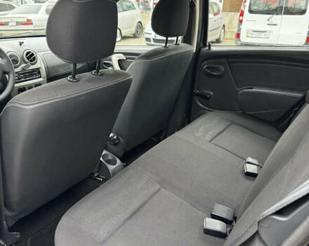 Дачія Sandero StepWay, об'ємом двигуна 1.6 л та пробігом 163 тис. км за 6999 $, фото 10 на Automoto.ua