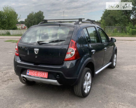 Дачия Sandero StepWay, объемом двигателя 1.6 л и пробегом 185 тыс. км за 5900 $, фото 18 на Automoto.ua