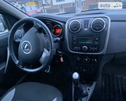 Дачия Sandero StepWay, объемом двигателя 1.5 л и пробегом 162 тыс. км за 7950 $, фото 30 на Automoto.ua