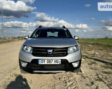 Дачия Sandero StepWay, объемом двигателя 1.5 л и пробегом 116 тыс. км за 8700 $, фото 1 на Automoto.ua