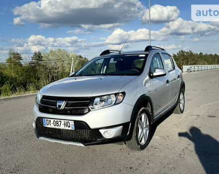 Дачия Sandero StepWay, объемом двигателя 1.5 л и пробегом 116 тыс. км за 8700 $, фото 6 на Automoto.ua