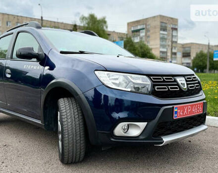 Дачия Sandero StepWay, объемом двигателя 0.9 л и пробегом 86 тыс. км за 9900 $, фото 3 на Automoto.ua