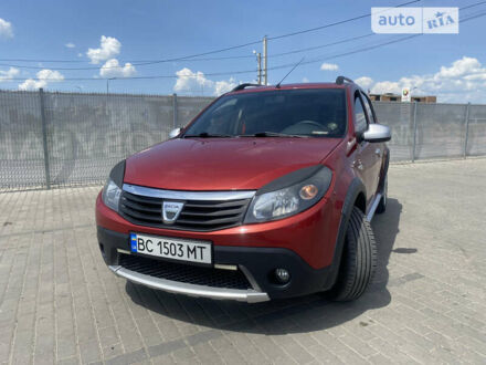 Дачия Sandero StepWay, объемом двигателя 1.6 л и пробегом 162 тыс. км за 7000 $, фото 1 на Automoto.ua