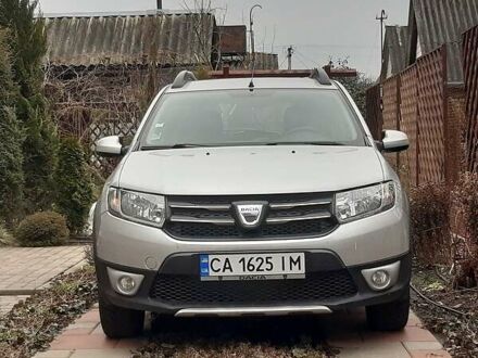 Дачія Sandero StepWay 2013 у Черкасах на Automoto.ua Дачія Sandero StepWay, об'ємом двигуна 1.5 л та пробігом 109 тис. км за 8450 $, фото 1 на Automoto.ua