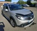 Серый Дачия Sandero StepWay, объемом двигателя 1.5 л и пробегом 286 тыс. км за 6300 $, фото 1 на Automoto.ua