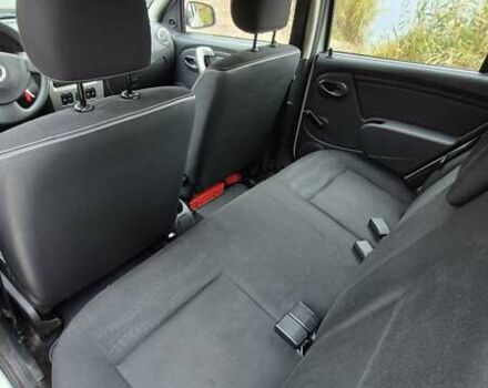 Серый Дачия Sandero StepWay, объемом двигателя 1.6 л и пробегом 62 тыс. км за 7500 $, фото 18 на Automoto.ua
