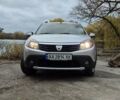 Серый Дачия Sandero StepWay, объемом двигателя 1.6 л и пробегом 62 тыс. км за 7500 $, фото 1 на Automoto.ua