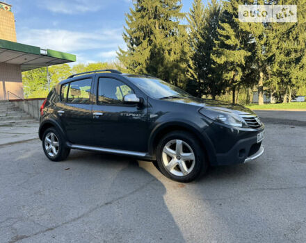 Сірий Дачія Sandero StepWay, об'ємом двигуна 1.5 л та пробігом 228 тис. км за 6700 $, фото 23 на Automoto.ua