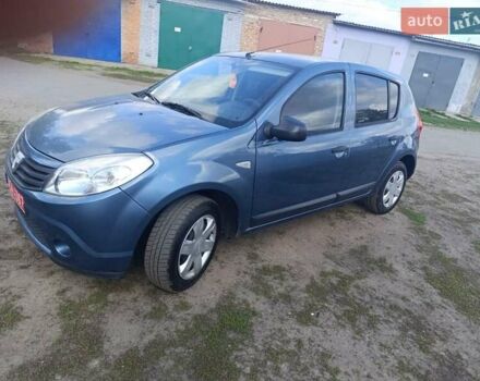 Серый Дачия Sandero StepWay, объемом двигателя 1.4 л и пробегом 157 тыс. км за 4550 $, фото 18 на Automoto.ua