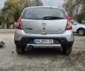 Серый Дачия Sandero StepWay, объемом двигателя 1.6 л и пробегом 62 тыс. км за 7500 $, фото 5 на Automoto.ua